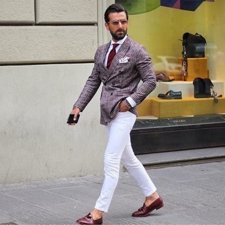 Comment porter une veste violette après 40 ans