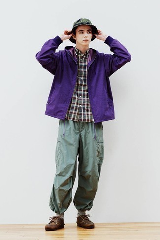 Comment porter une veste violette au printemps à l'adolescence