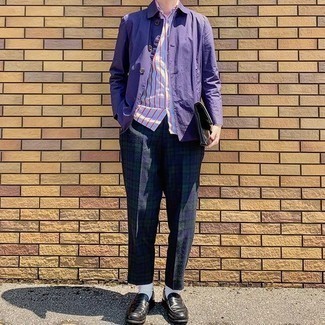 Comment porter une veste violette