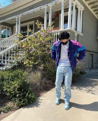 Comment porter une veste violette à 20 ans