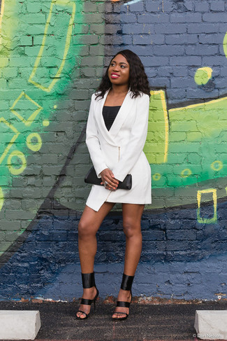 Comment porter une robe smoking blanche et noire