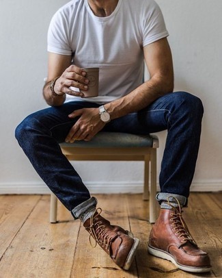 Comment porter des chaussettes blanc et rouge