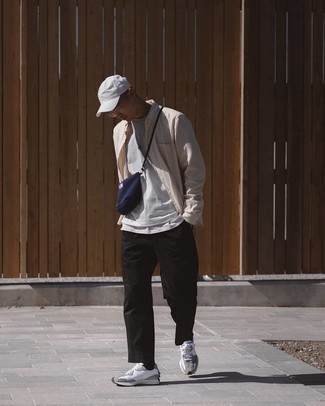 Comment porter une casquette de base-ball blanche pour un style decontractés en automne