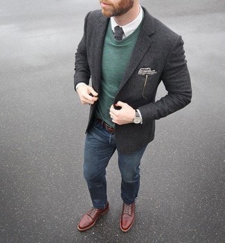 Comment porter une chemise de ville à carreaux blanche