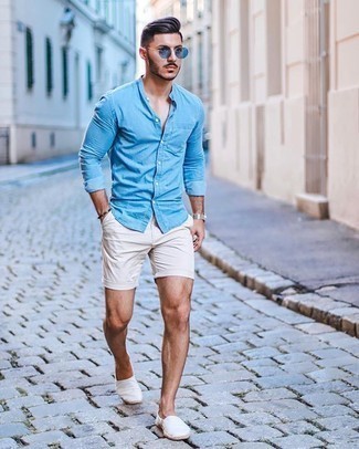 Comment porter des espadrilles blanches quand il fait chaud