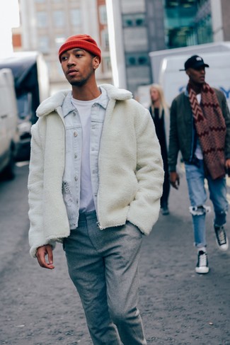 Comment porter une veste blanche pour un style chic decontractés quand il fait frais