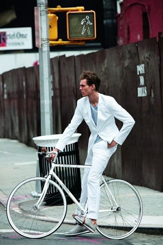 Comment porter une veste blanche pour un style decontractés