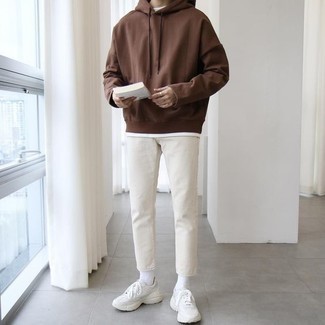 Comment porter un jean blanc