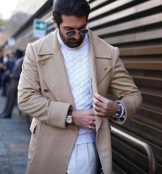 Comment porter un pull en tricot blanc pour un style elégantes