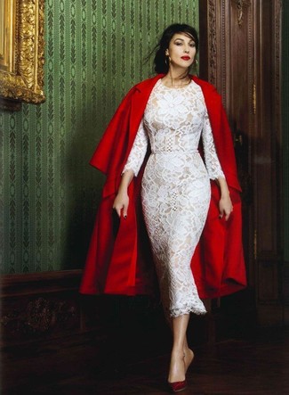 Comment porter une robe midi blanche