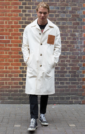 Comment porter un imperméable blanc au printemps