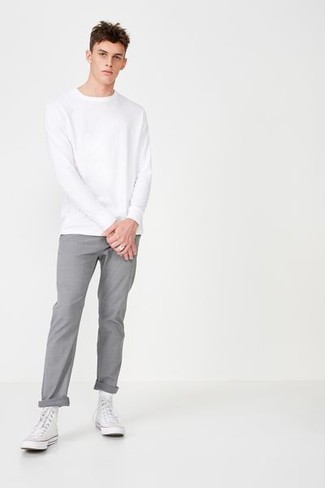Comment porter un sweat-shirt blanc