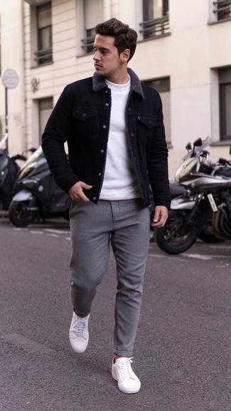 Comment porter un sweat-shirt blanc
