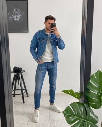 Comment porter un sweat-shirt blanc