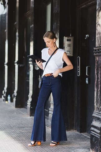 Comment porter un débardeur blanc pour un style chic decontractés