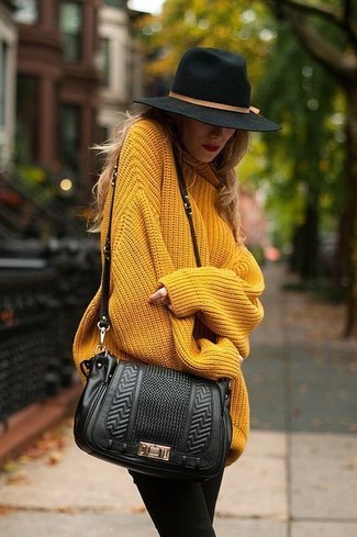 Comment porter un pull surdimensionné jaune