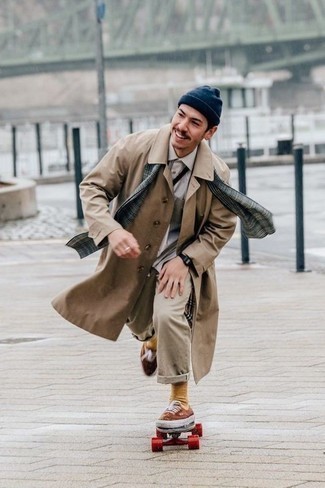 Comment porter des chaussettes jaunes pour un style chic decontractés