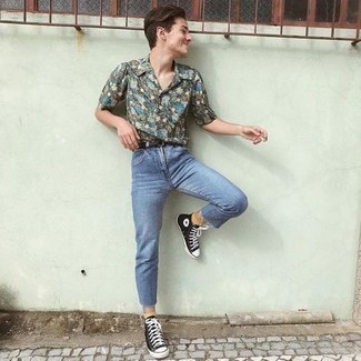 Comment porter des chaussettes jaunes