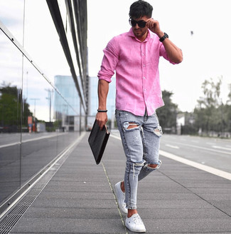 Comment porter une pochette pour un style relax
