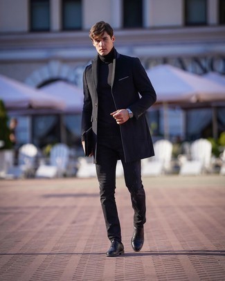 Comment porter une pochette pour un style decontractés quand il fait froid