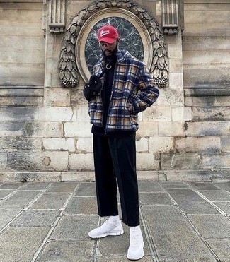 Comment porter un pull à fermeture éclair avec un pantalon chino