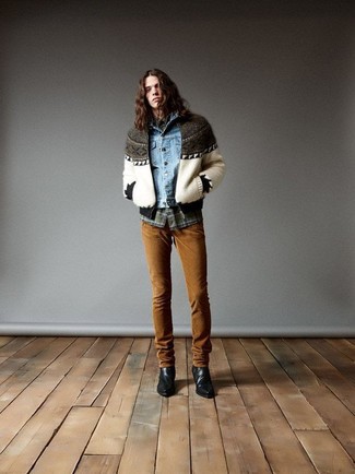Comment porter un pull à fermeture éclair pour un style decontractés quand il fait chaud