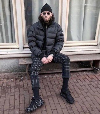 Comment porter un pull à fermeture éclair pour un style decontractés quand il fait froid