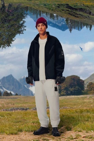 Comment porter un pull à fermeture éclair pour un style decontractés quand il fait chaud
