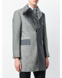 Manteau à col fourrure à carreaux gris foncé Thom Browne