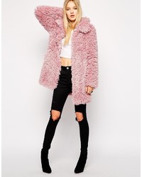 Manteau de fourrure rose