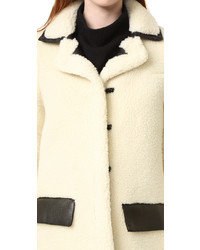 Manteau duveteux beige Carven