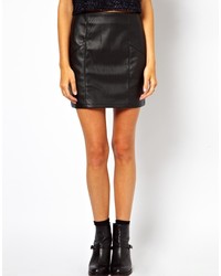 Minijupe en cuir noire Asos