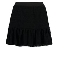 Minijupe noire Noisy May