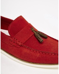 Mocassins à pampilles en daim rouges Asos