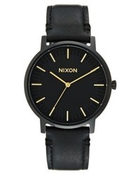 Montre noire Nixon