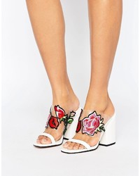 Mules brodées blanches Asos