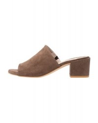 Mules marron Pavement