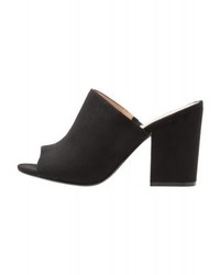 Mules noires Esprit