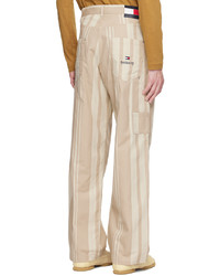 Pantalon cargo brodé beige Tommy Jeans
