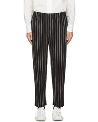 Pantalon chino à rayures verticales noir et blanc