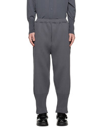 Pantalon chino en tricot gris foncé CFCL