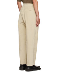 Pantalon chino en velours côtelé beige AMOMENTO