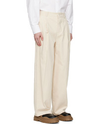 Pantalon chino en velours côtelé beige We11done