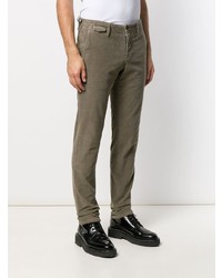 Pantalon chino en velours côtelé marron Pt01