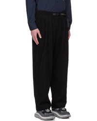 Pantalon chino en velours côtelé noir White Mountaineering