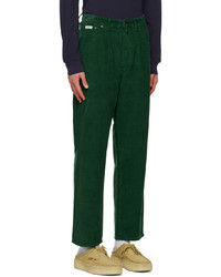 Pantalon chino en velours côtelé vert foncé Noah