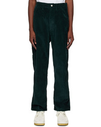 Pantalon chino en velours côtelé vert foncé Needles