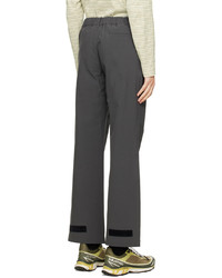 Pantalon chino gris foncé GR10K