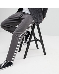 Pantalon chino gris foncé Reclaimed Vintage