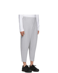 Pantalon chino gris Homme Plissé Issey Miyake